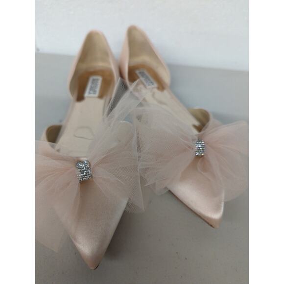 Badgley Mischka Shoes - Badgley mischka fergie Sz 8 ballet pink flats pointed toe bow tulle rhinestone